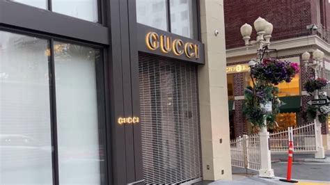 gucci closed|gucci store robbery.